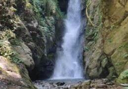 waterfall in Bir Billing